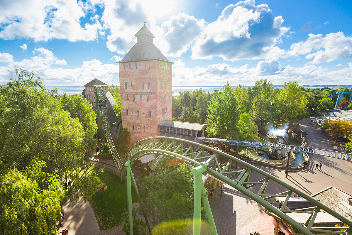 Die Achterbahn der Kataplaktor-Klasse: Der "Fluch von Novgorod" im HANSA-PARK